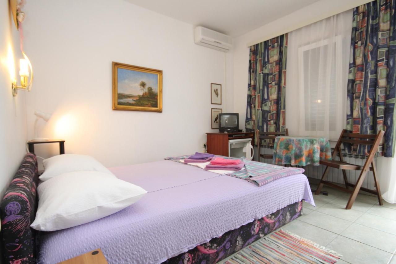 Double Room Mali Losinj 7953B 外观 照片